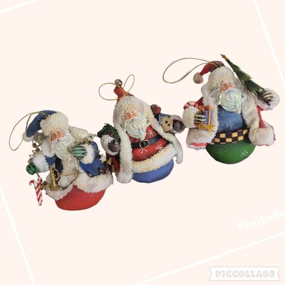 Vintage Fabric Mache Holiday Winter Christmas Ornaments Three Old World Santas - Picture 2 of 15